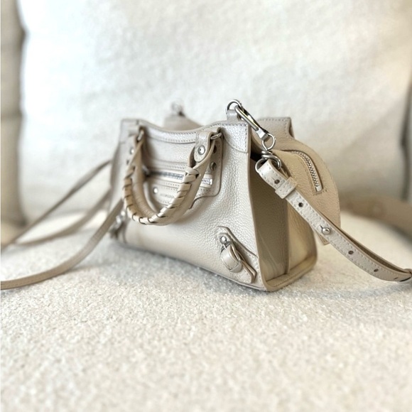 Auth LIKE NEW Balenciaga Neo mini Cream calfskin Leather Handbag 2 way strap - Picture 4 of 14